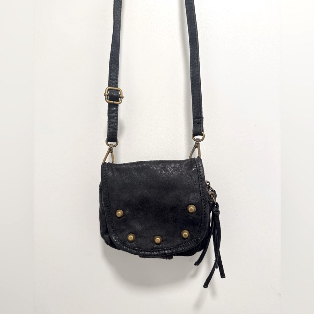 Matt & Nat Black Crossbody Bag